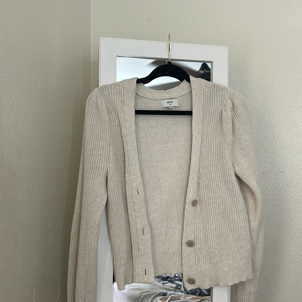 Aerie Cardigan Beige
